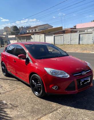 FORD FOCUS 2.0 SE 16V FLEX 4P POWERSHIFT FORD FOCUS 2.0 SE 16V FLEX 4P POWERSHIFT